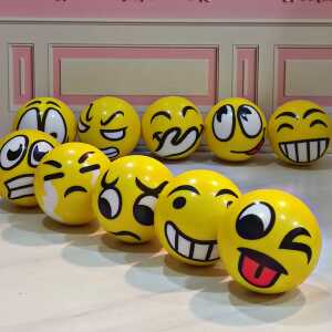 توپ اسفنجی ایموجی