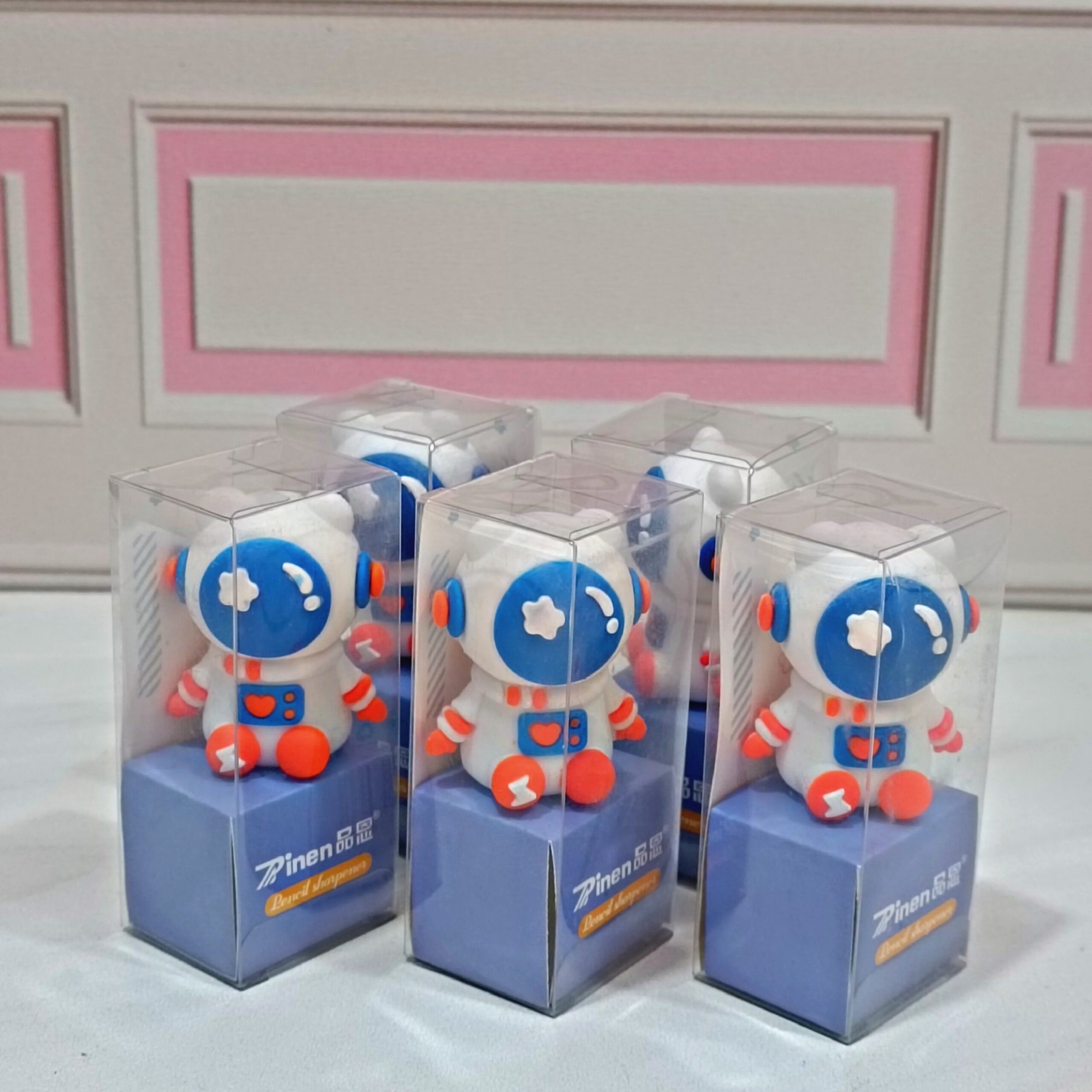 تراش سیلیکونی فضانورد