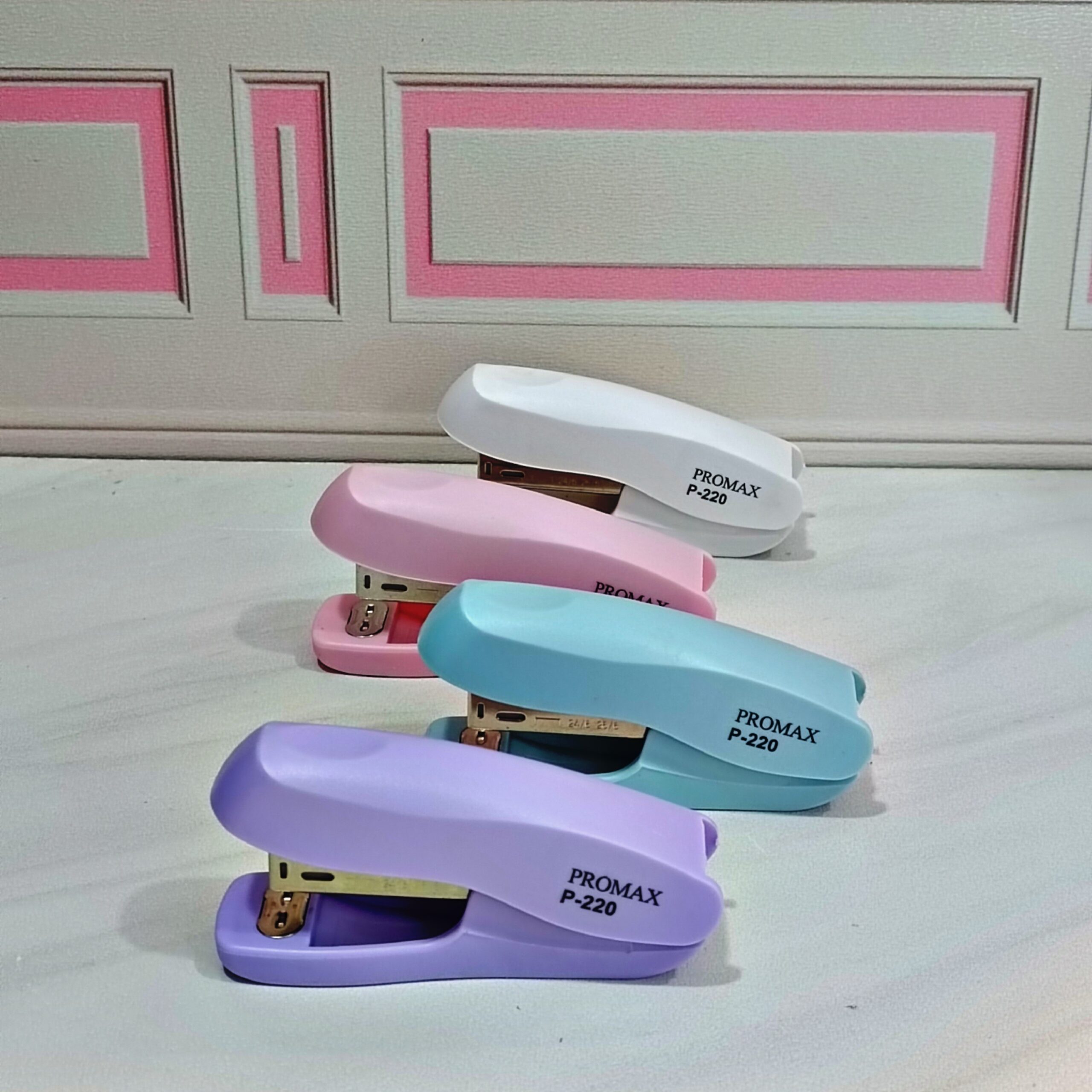 منگنه سایز کوچک با رنگ های پاستیلی