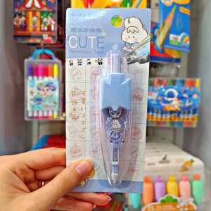 حاشیه زن فانتزی دفتر و کتاب