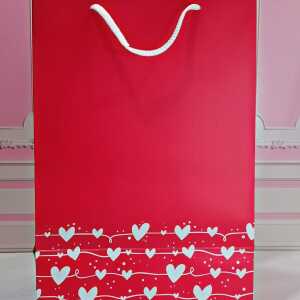 Alternative view of ساک کادو قرمز و مشکی