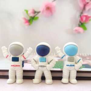 پاک کن فانتزی طرح فضانورد