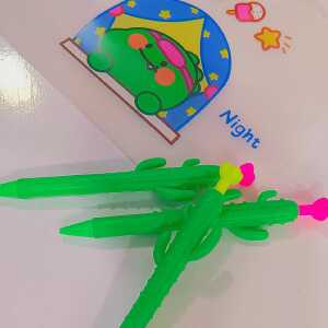 Alternative view of مداد نوکی(اتود)سیلیکونی طرح کاکتوس