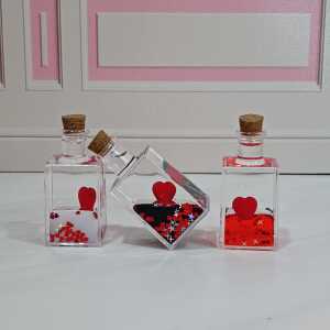 بطری معلق طرح LOVE