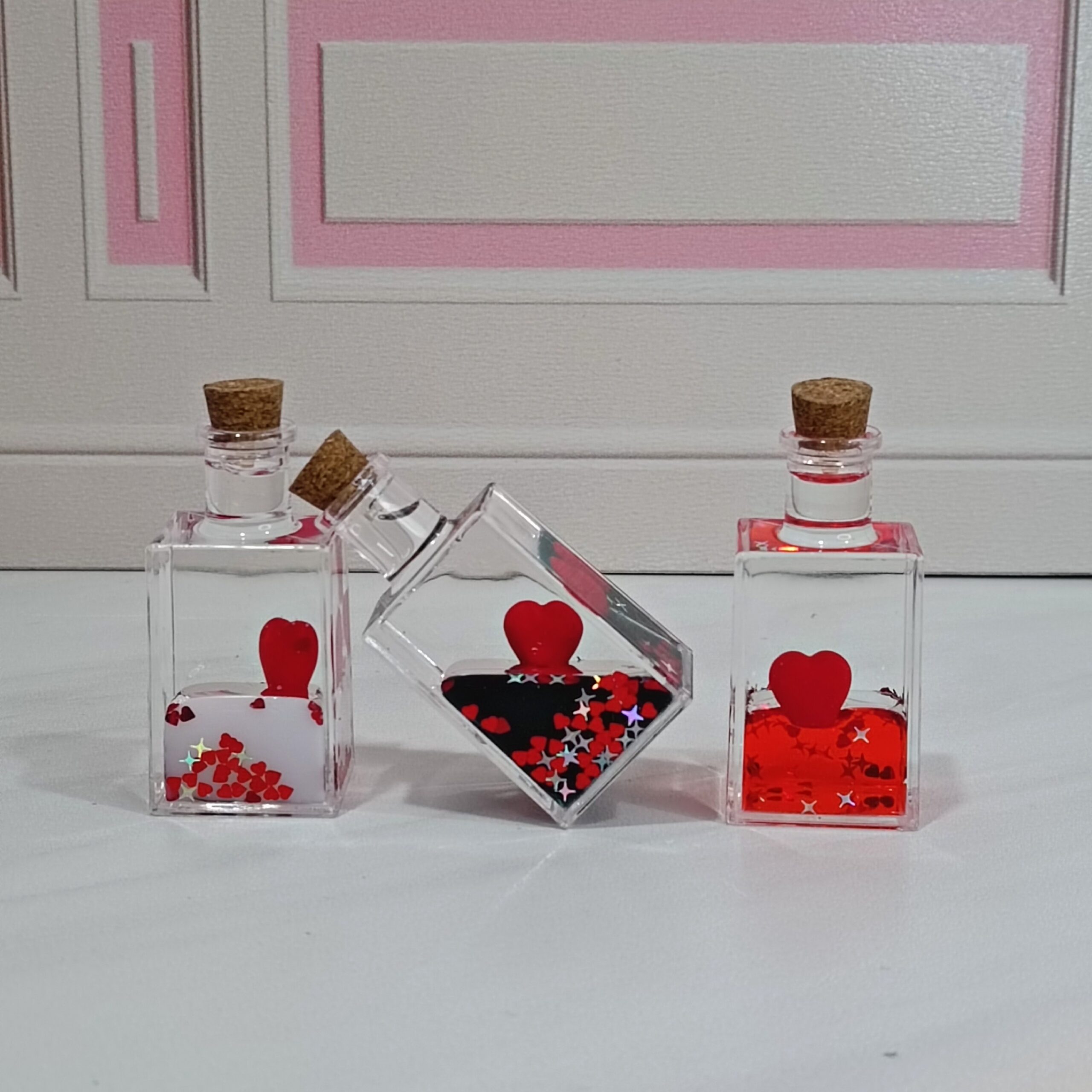 بطری معلق طرح LOVE