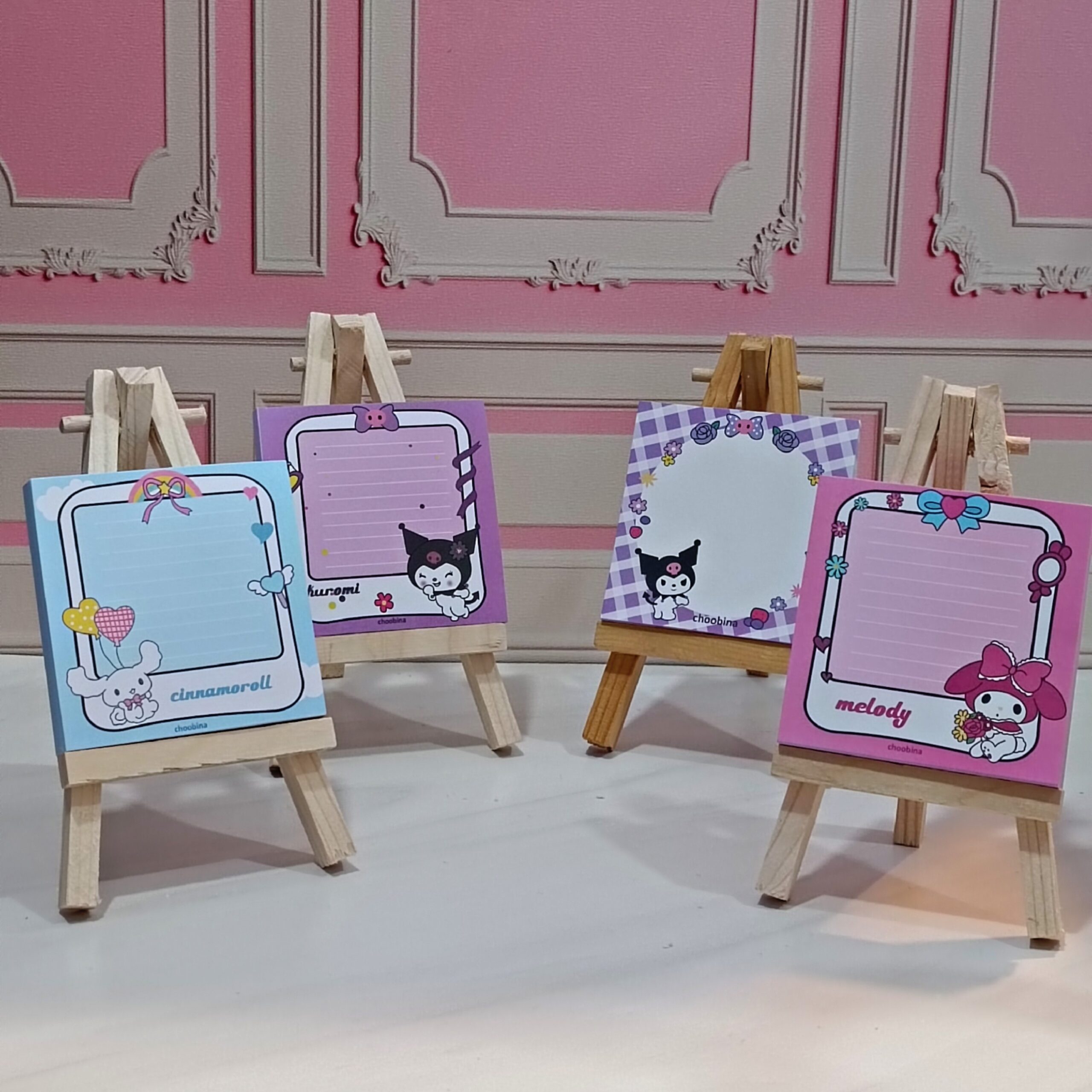 نت بوم سه پایه کرومی و دوستان