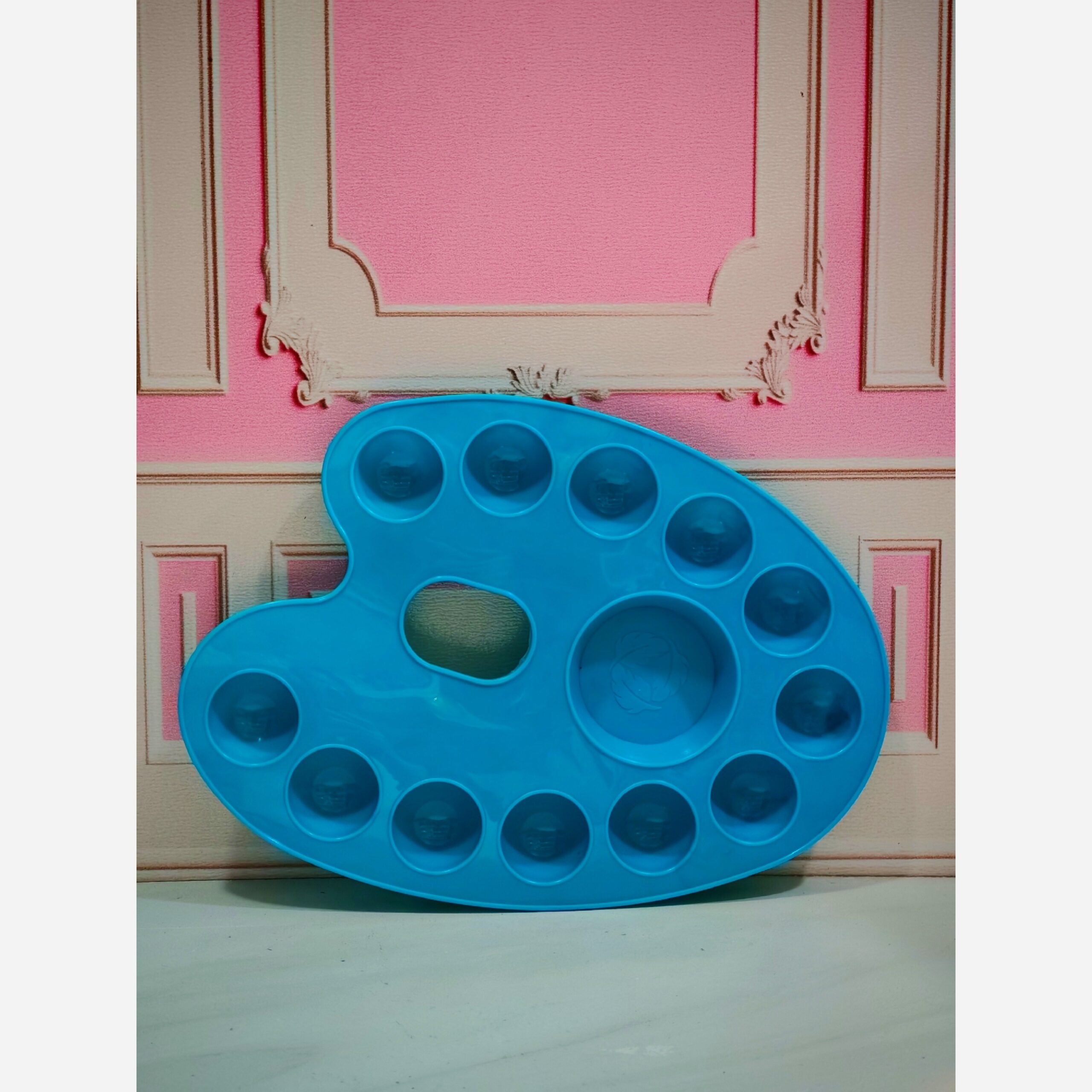 پالت تخم مرغی رنگی