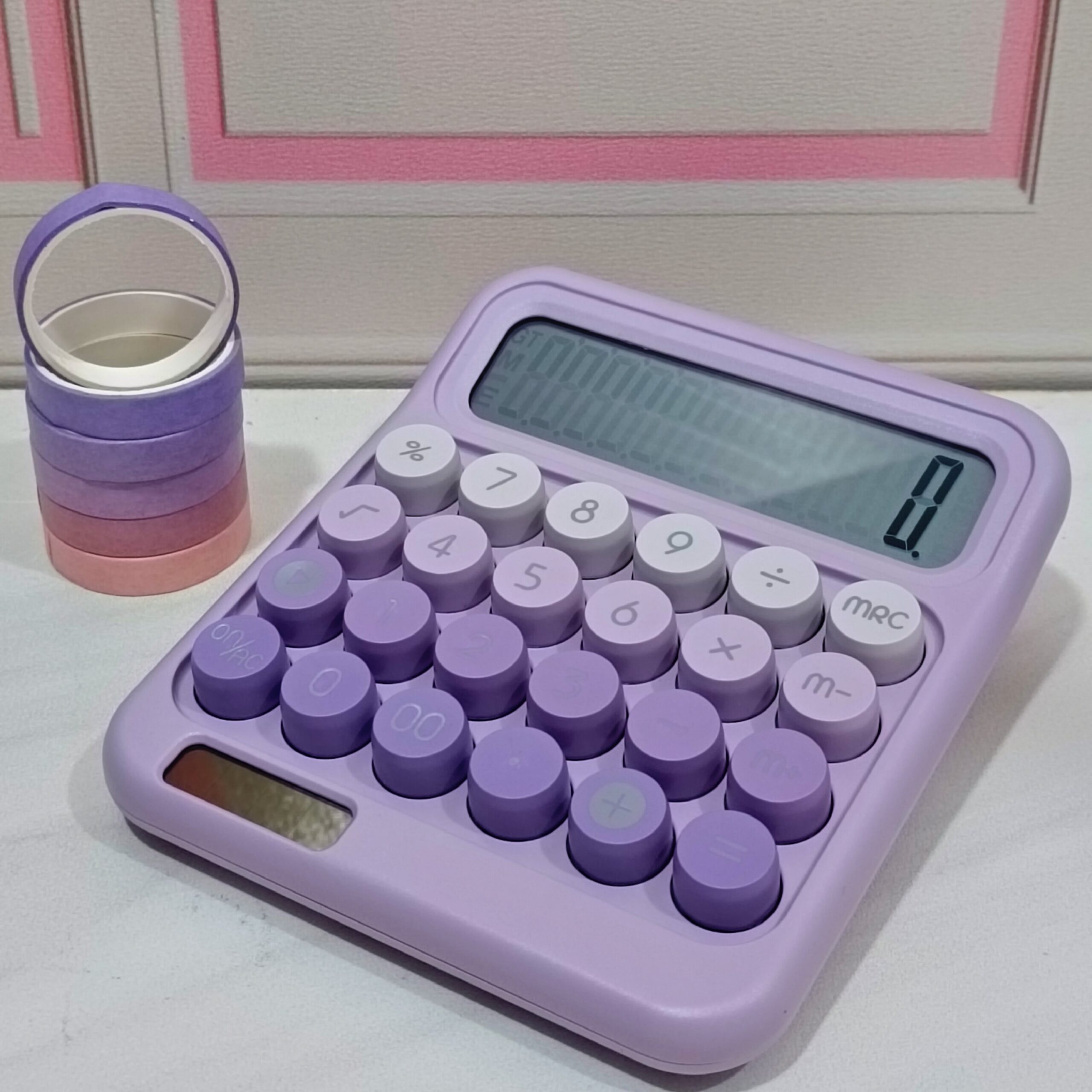 ماشین حساب دکمه دار بزرگ