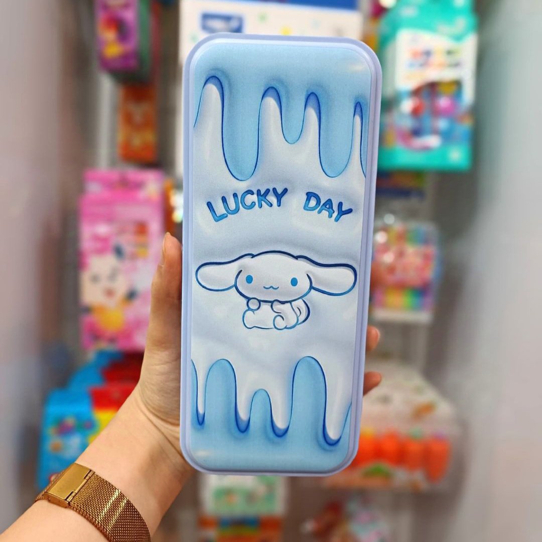 جامدادی دو طبقه سینومرول آبی با اشکال هندسی